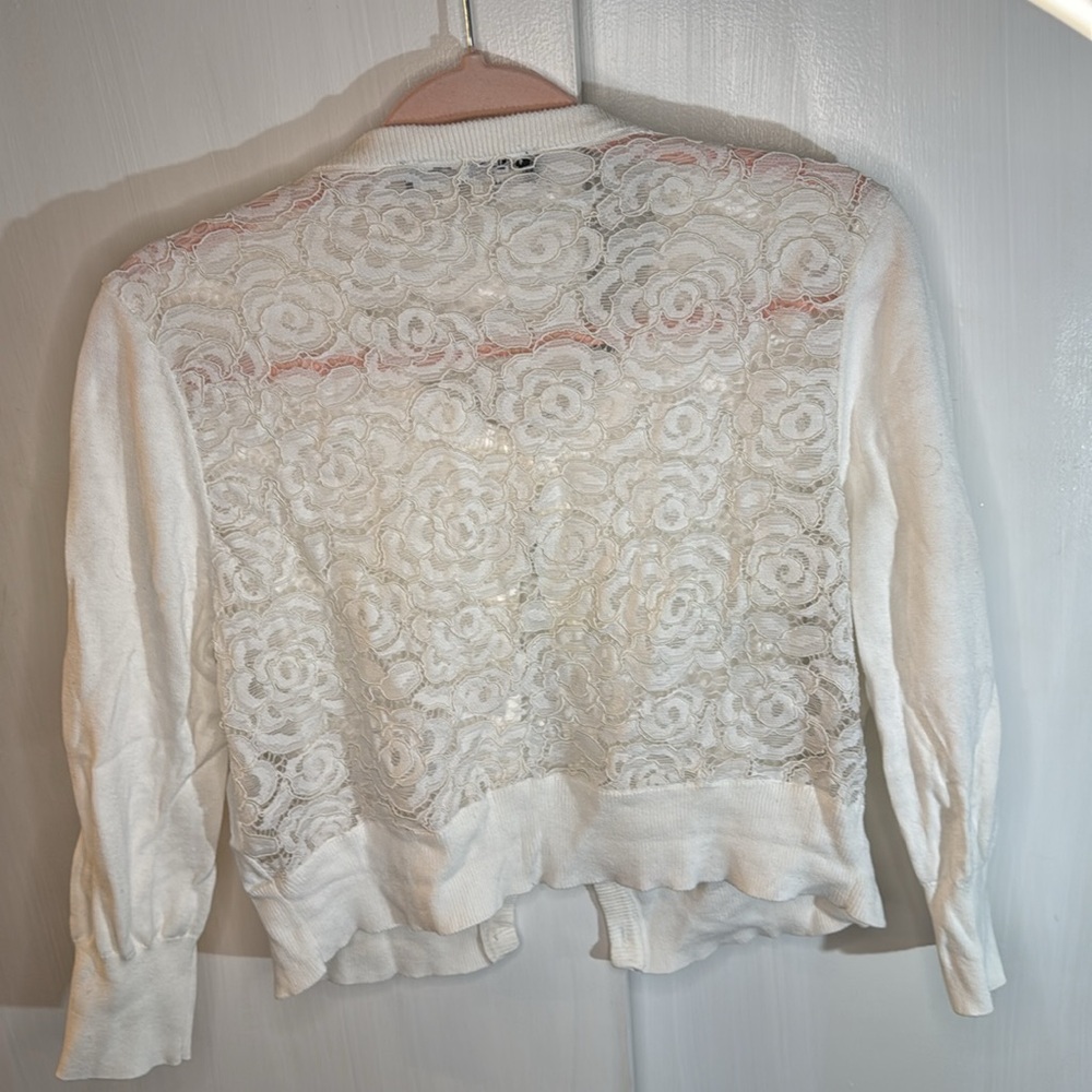 XL Karl Lagerfeld Lace and Pearl Cardigan - Picture 4 of 5